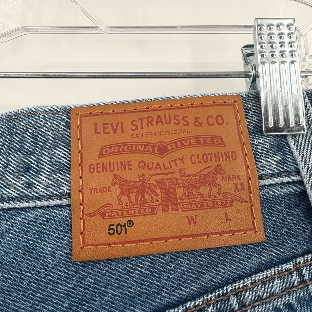 Levi 501 button fly jean shorts 27 - Image 3