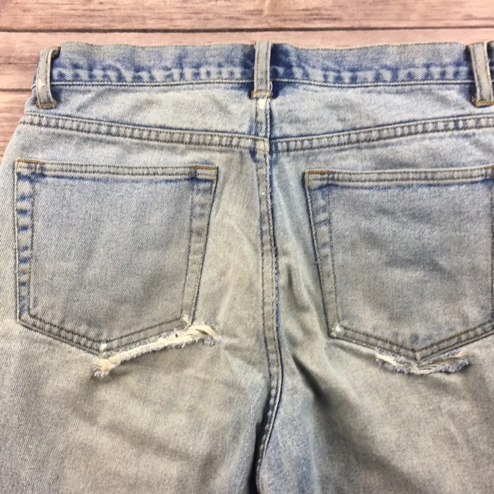 SEXY CHEEKY BUTT DISTRESSED RIPPED VINTAGE CHEROKEE LIGHT WASH RELAXED JEANS - Image 7