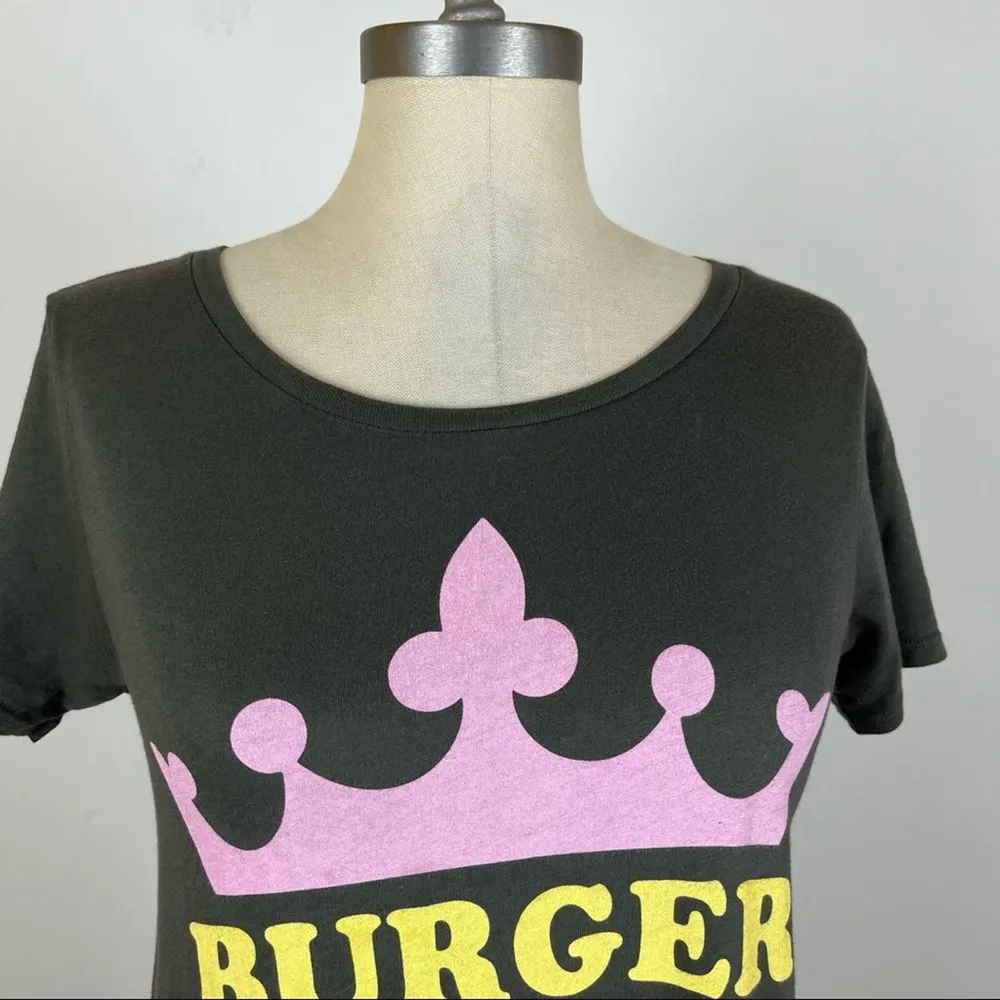 Wildfox Grey Burger Queen Graphic Tee XS - Image 3