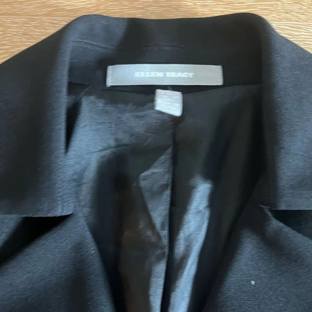 Used wool Ellen Tracy Jacket with ribbon details - Image 4