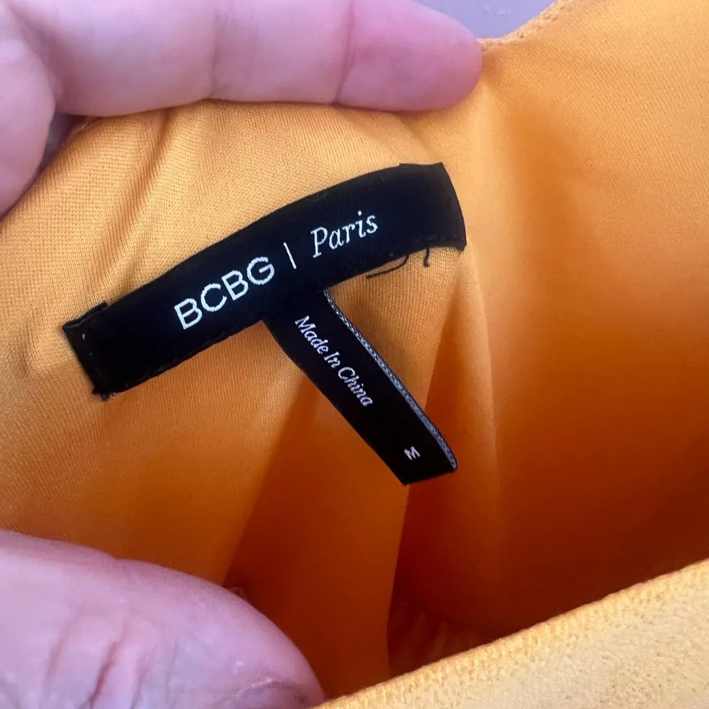 BCBG Paris Sunflower Yellow Dress Size M - Image 6