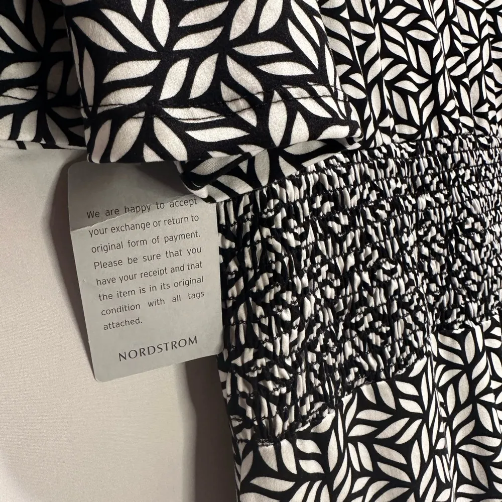 Velvet torch Los AngelesNWT Women’s large black and white print long dress - Image 2