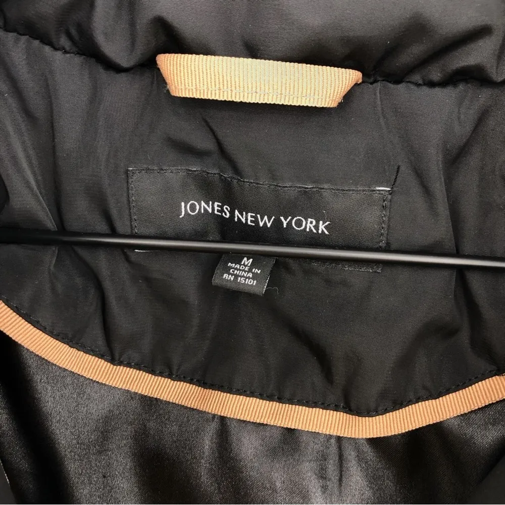 JONES NEW YORK Belted Puffer Jacket Faux Fir Trim Black M - Image 9