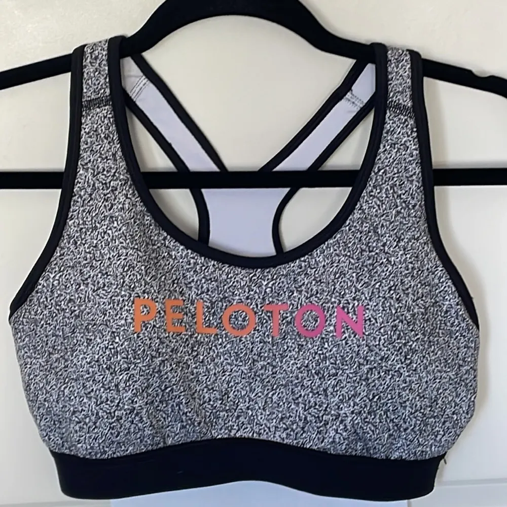 Peloton x Adidas Sports Bra Medium - Image 4