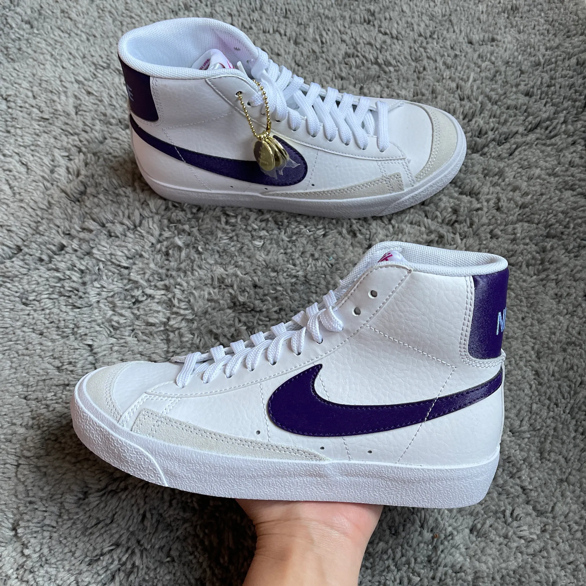 Nike   Blazer Mid - Image 2