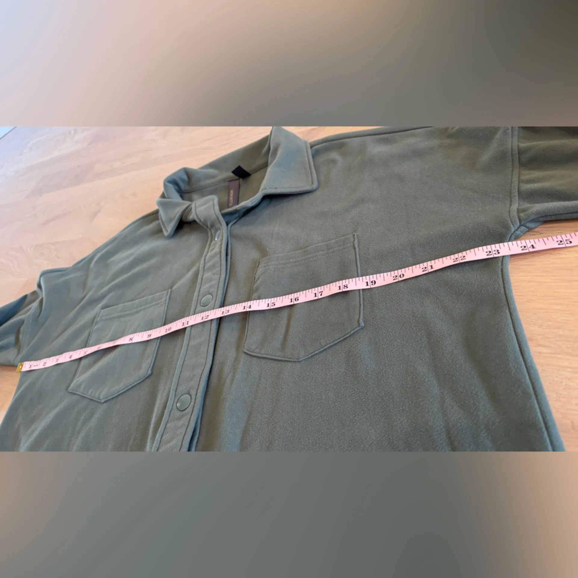 Mondetta lightweight fleece long sleeve button up green size medium - Image 5