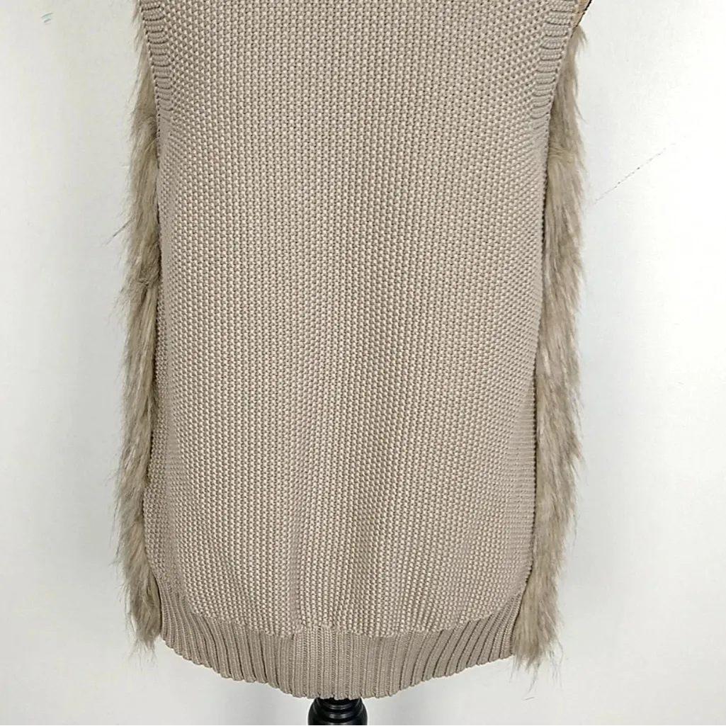New Selby Textured Knit Vest Faux Fur, Beige Color, Medium Size Tan - Image 4