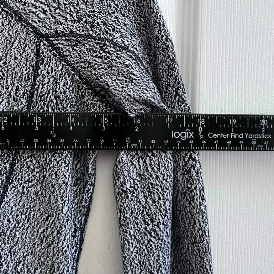 Lululemon Rush Hour 1/2 Zip Running Luon Jacquard White Black Jacket Size 2 - Image 13
