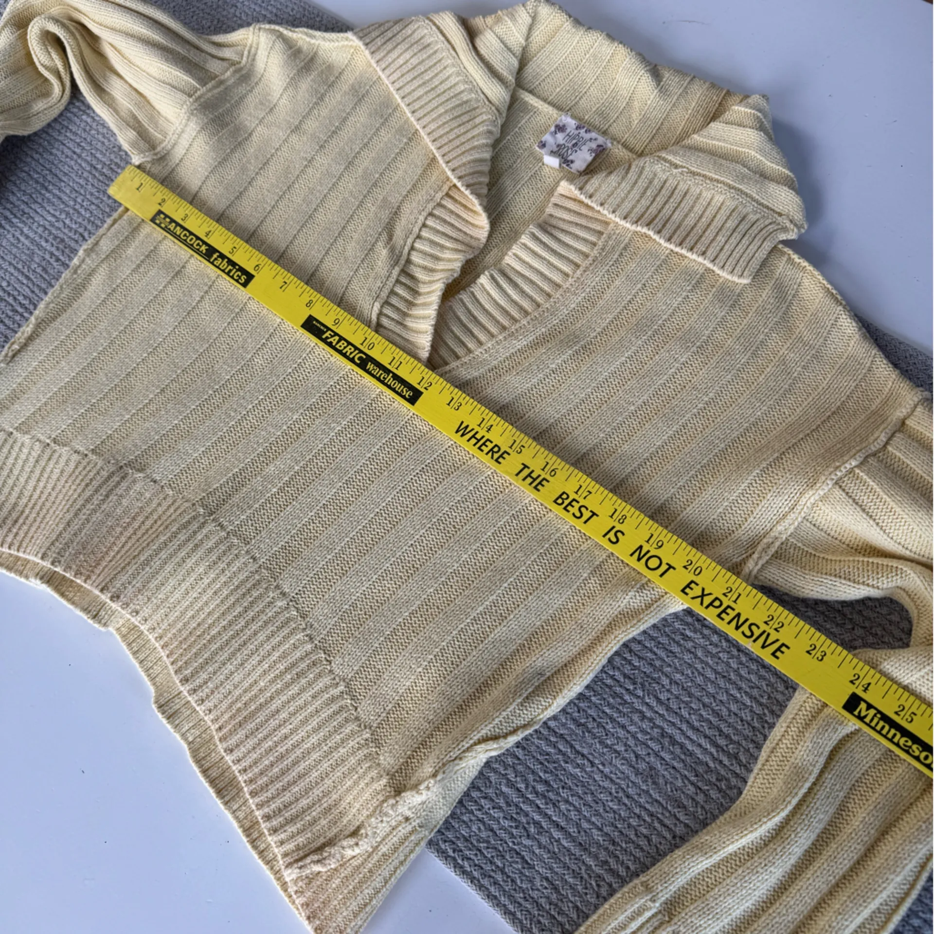 Hippie Rose Butter Yellow Ribbed Polo Collared V Neck Cropped Sweater Sz Medium - Image 8