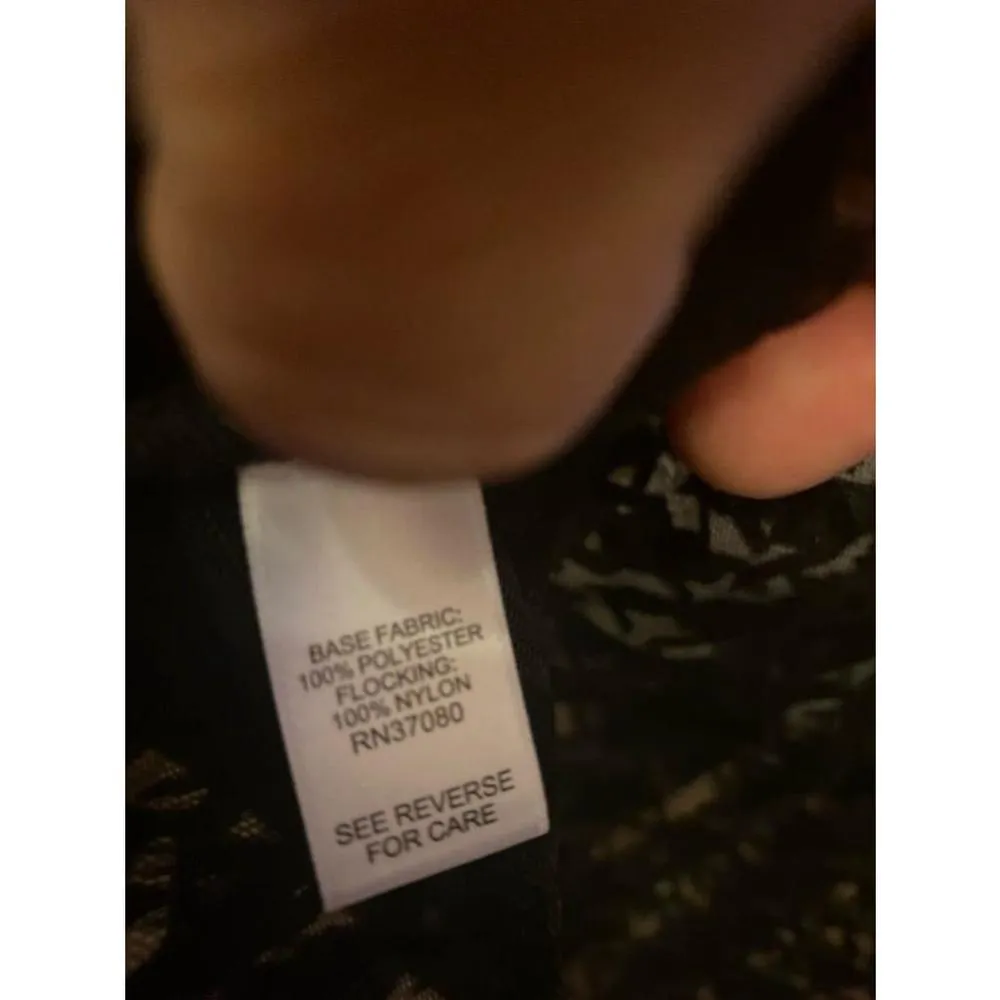 Women's RSVP Talbots Black Lace Top Size L - Image 3