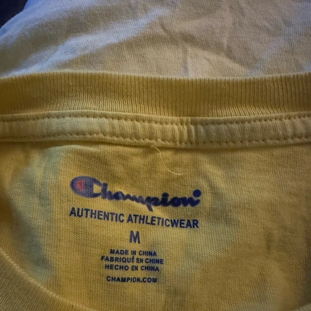 White & Yellow Champions Tee Size Medium NWOT - Image 6