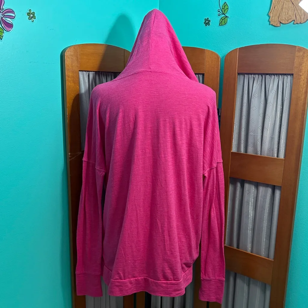 American Eagle Outfitters Fuchsia Tee Hoodie - Image 9