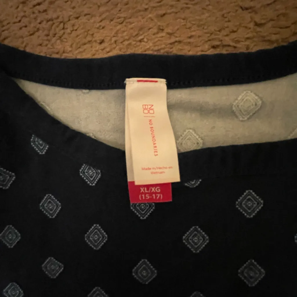 No Boundaries Tank Top: Size XL - Image 2