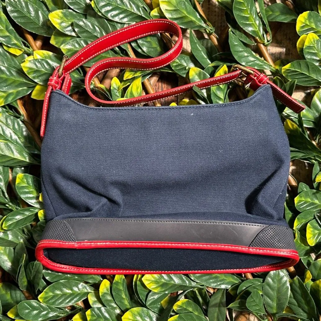 Tommy Hilfiger Two Pocket Shoulder Handbag Purse Blue Red Logo Zip Top - Image 2