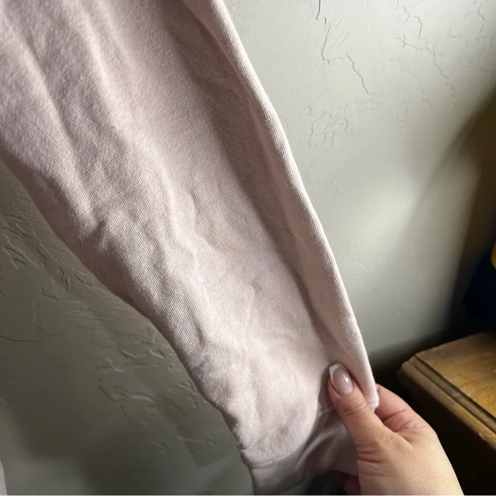 Wrangler Retro Soft Pink Spell-out Kangaroo Pocket Pullover Hoodie - Image 4