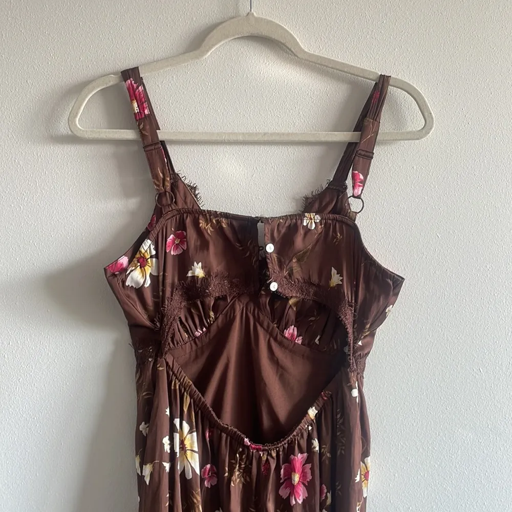 Old Navy Brown Maxi Satin Dress - Image 5