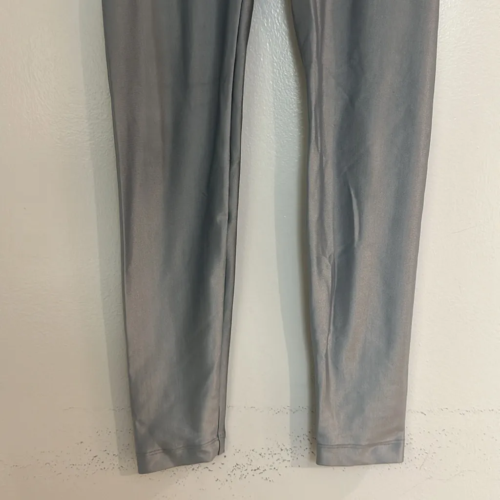 KORAL Leah Infinity Sports Bra Lustrous Silver Gray Cropped Top - Image 12