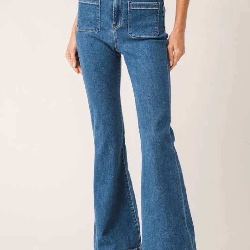 Risen Sedona Patch Pocket Flare Jeans in Washed Dark - Image 2