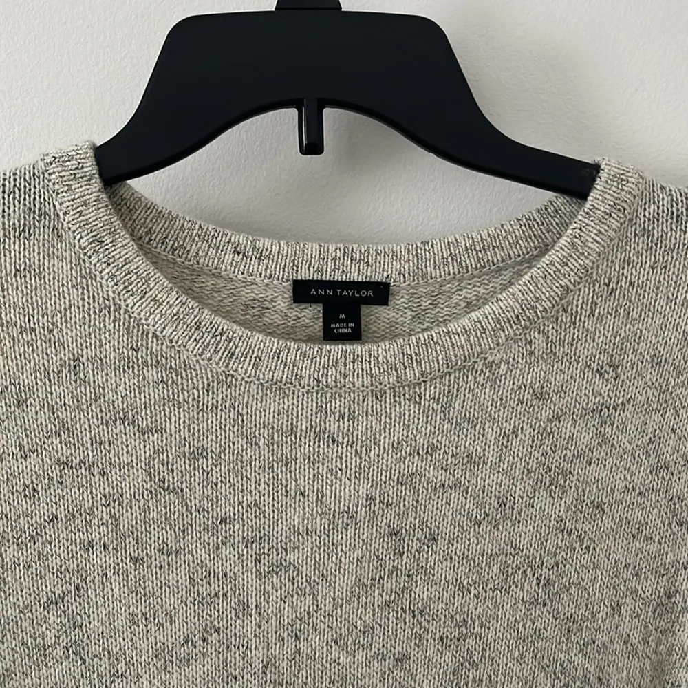 Ann Taylor tie sweater dress in size Medium - Image 3