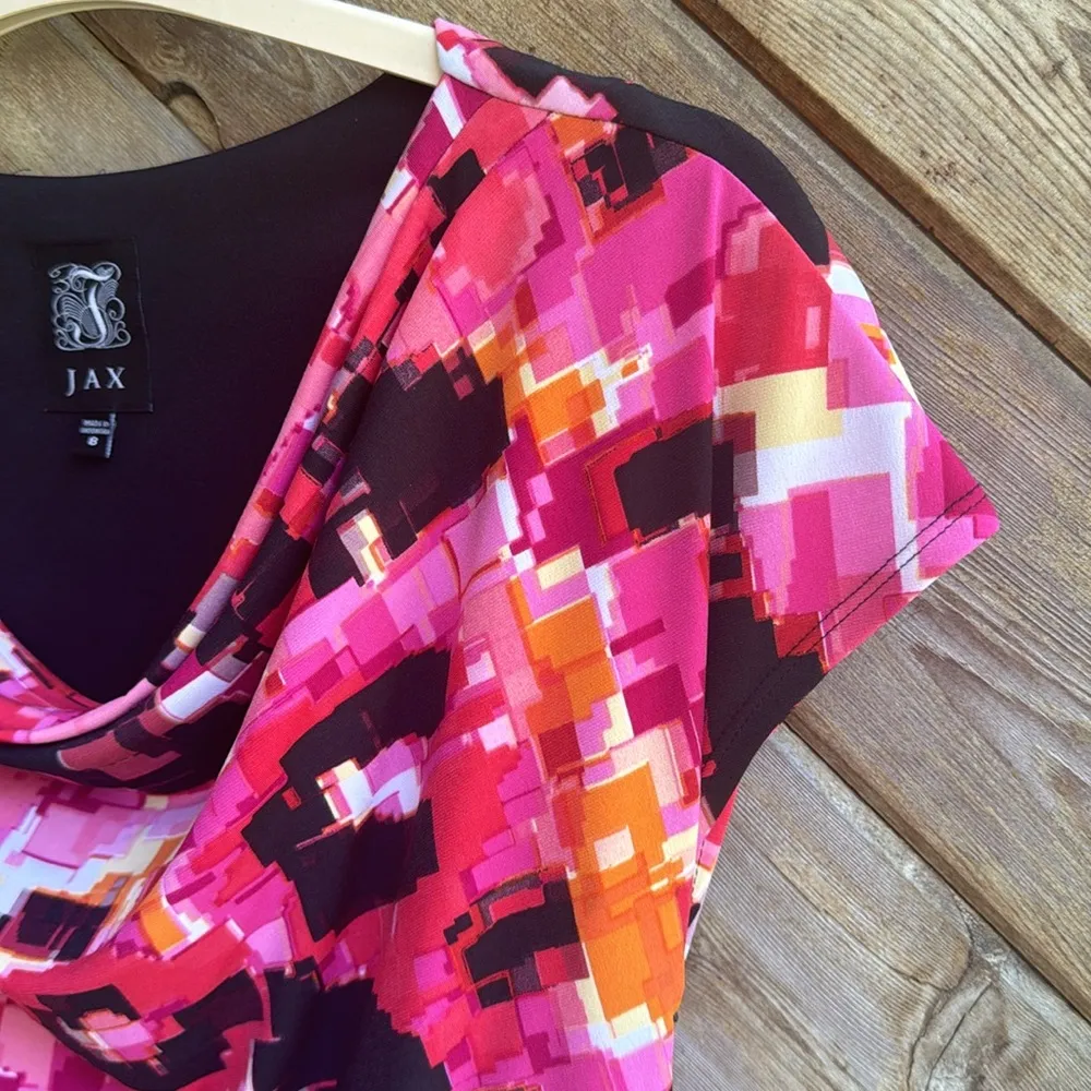 Jax dropped waist geometric cap sleeve dress size 8 red pink black - Image 3