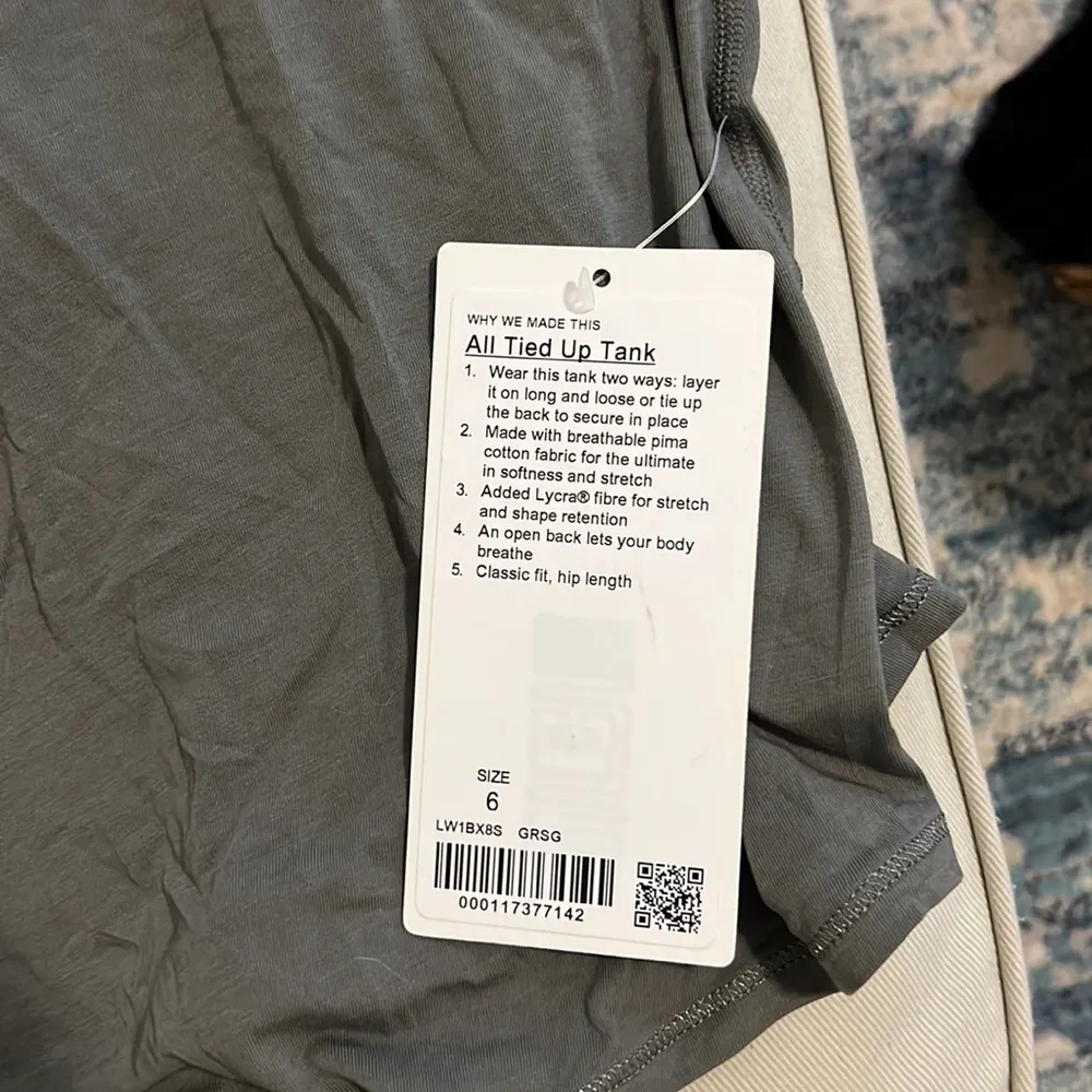 lululemon athletica Olive Tank Top - Image 4