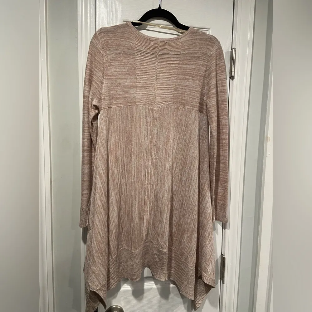 NWT Cupio Size M Draped Pullover Sweater High Low Hem Beige V Neck Flowy Long - Image 11
