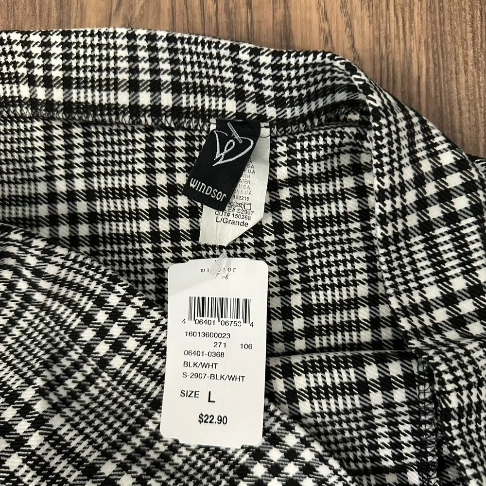 Windsor Plaid Skirt - Image 2