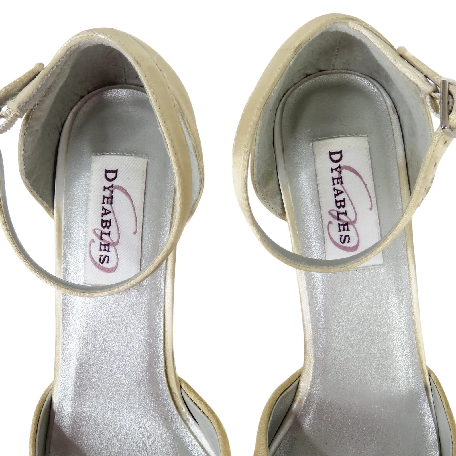 Dyeables 1980s Vintage Cream Satin Pointed Toe Ankle Strap Heels 6.5 Ballet White - Image 9