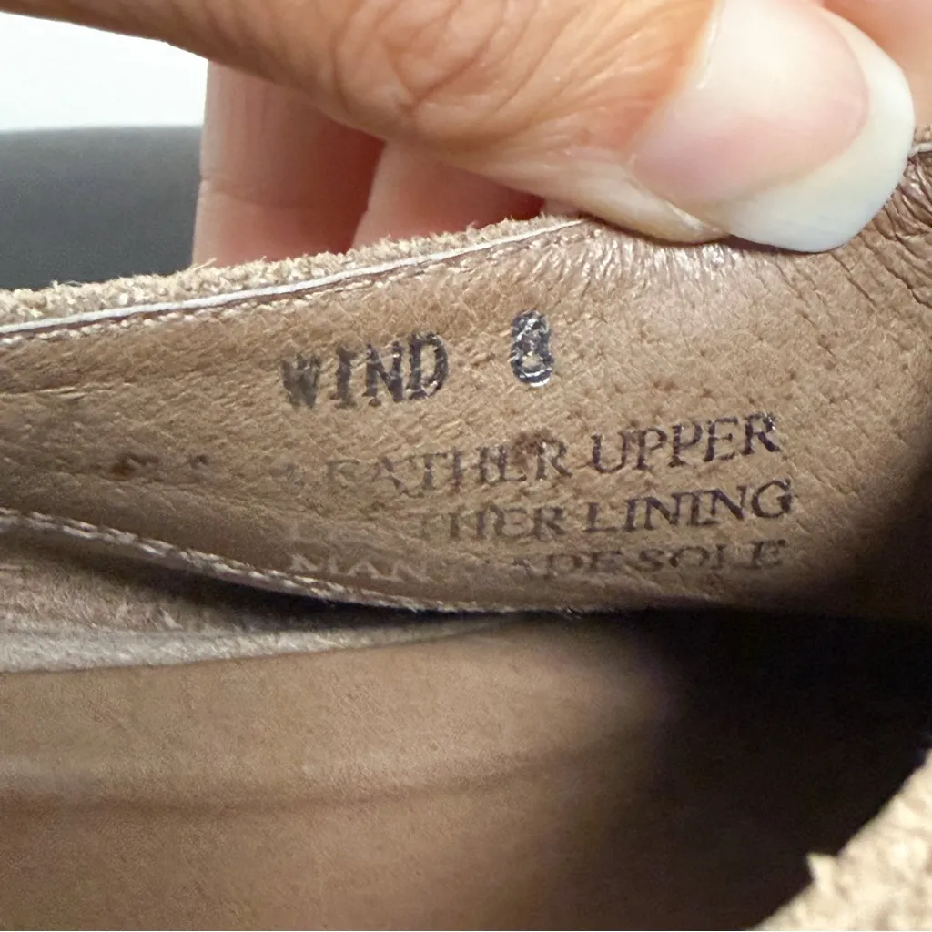 Chocolat Blu Taupe Tan Suede Leather Wind Platform Open Toe Wedge Mules 8 - Image 9