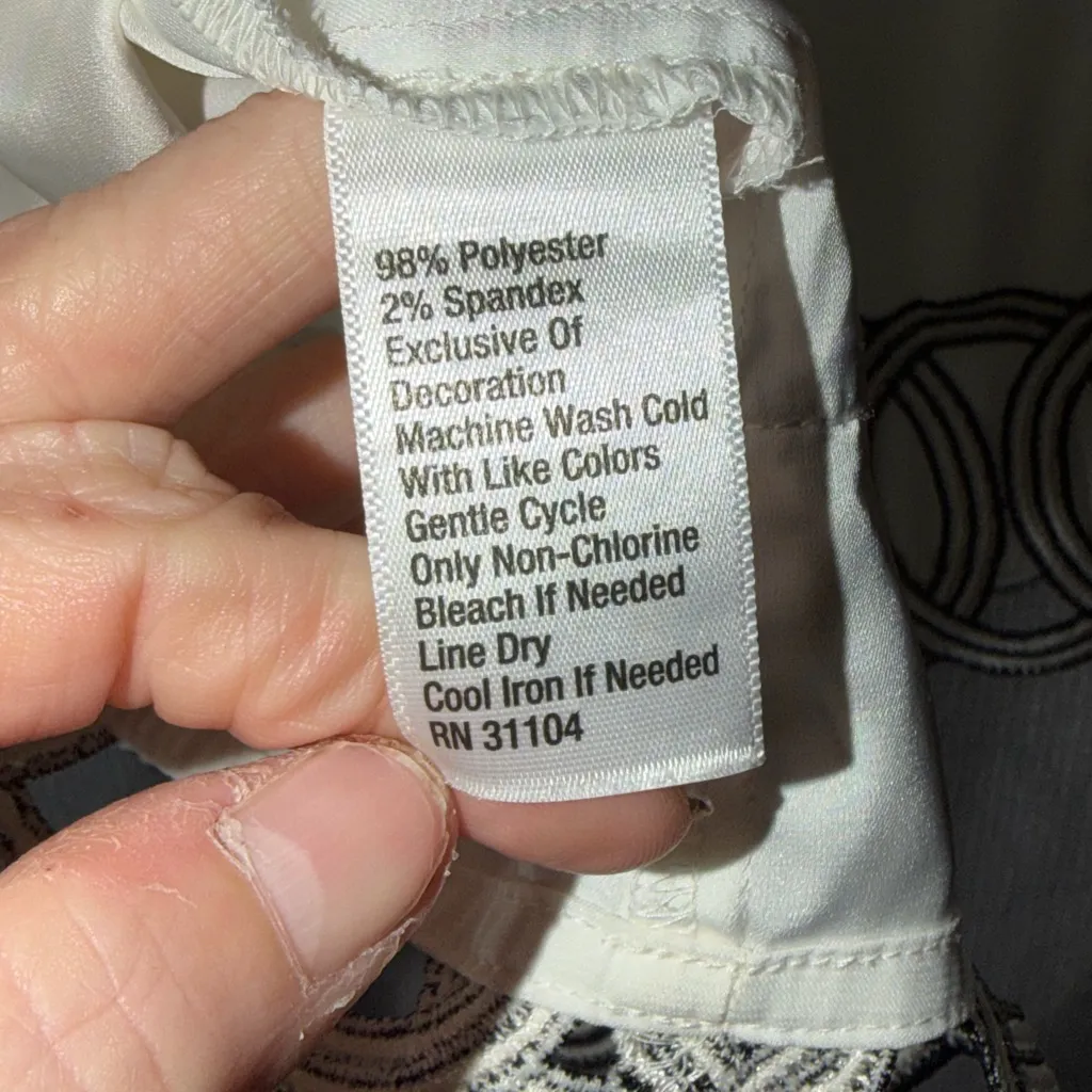 The Limited White Blouse with Black Accents Size 1X - Image 6