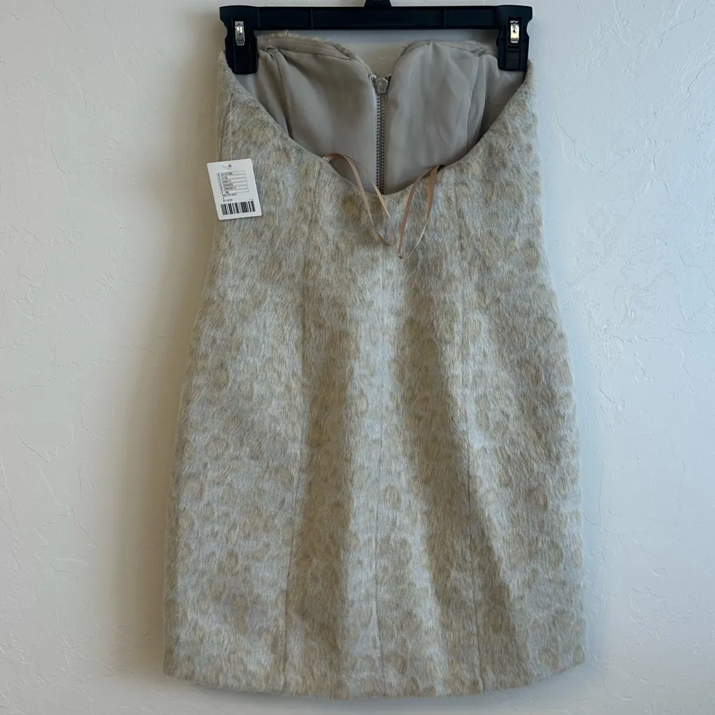 Urban Outfitters Strapless Dress in Cream - Image 3