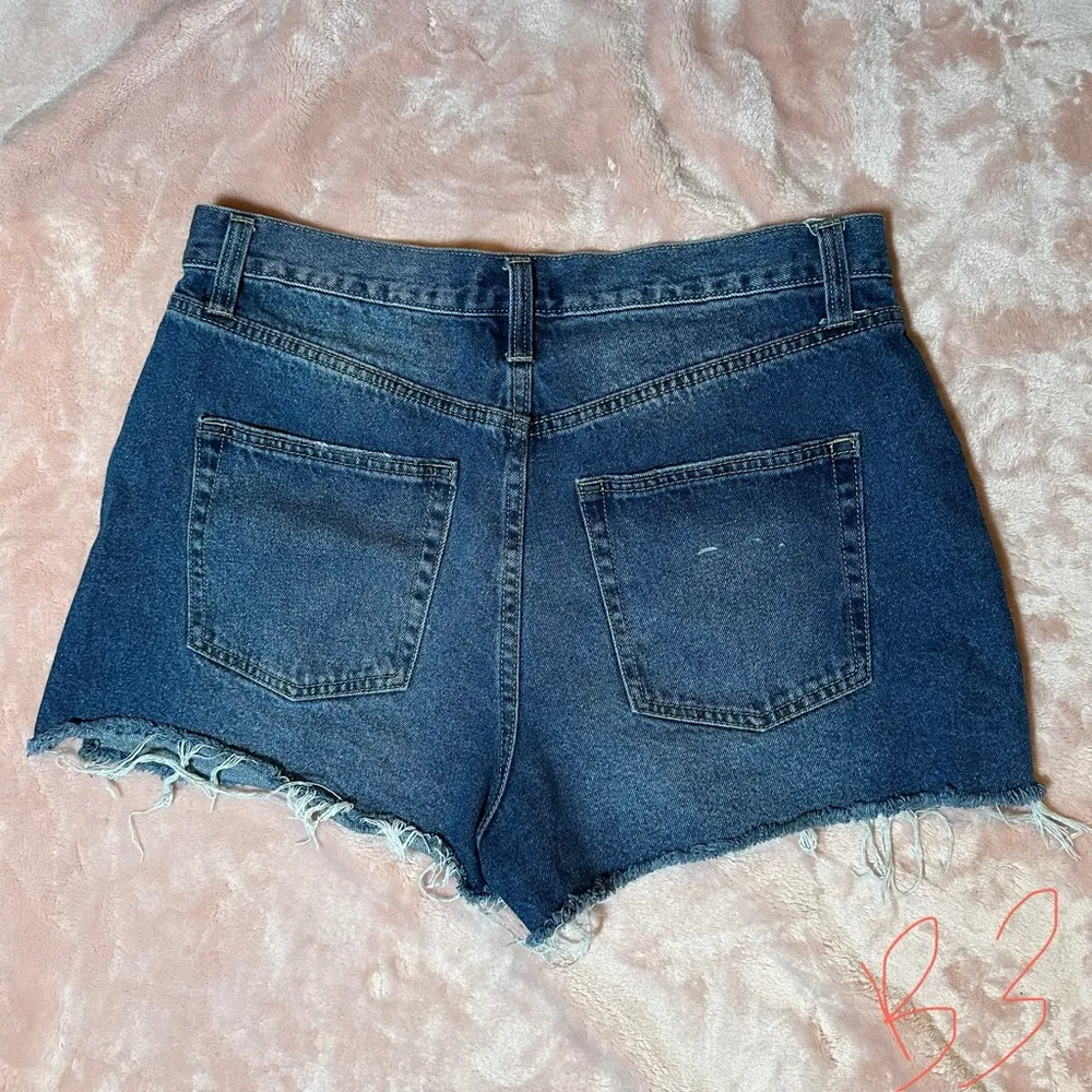 Juicy Couture Designer Denim Women’s Jean Shorts - Image 5
