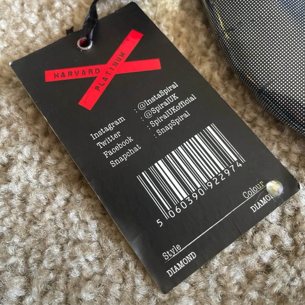 Pair of NEW iHeartRaves Fanny Packs - Image 14