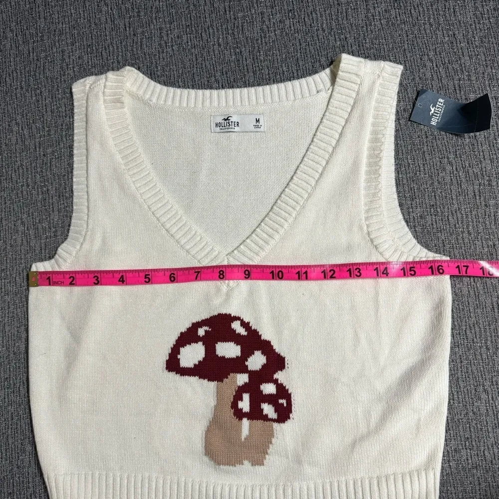 Hollister Crop Knit Sweater Vest - Image 9