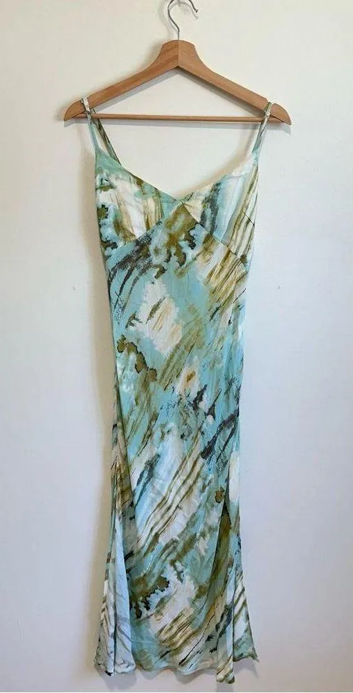 Petal and Pup Hello Molly My Location Midi Dress green size 8 - Image 5