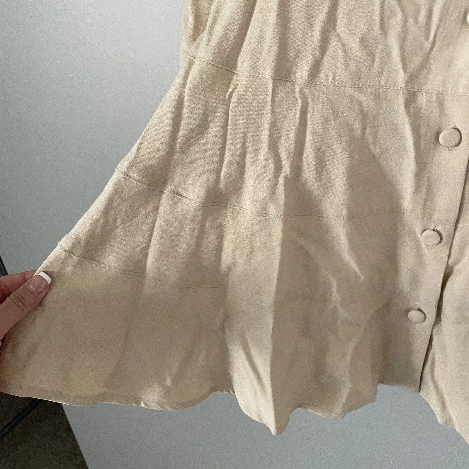 Pomander Place Tuckernuck Size L Beige Ashlen Blouse Top Buttons Long Sleeve Size L - Image 2