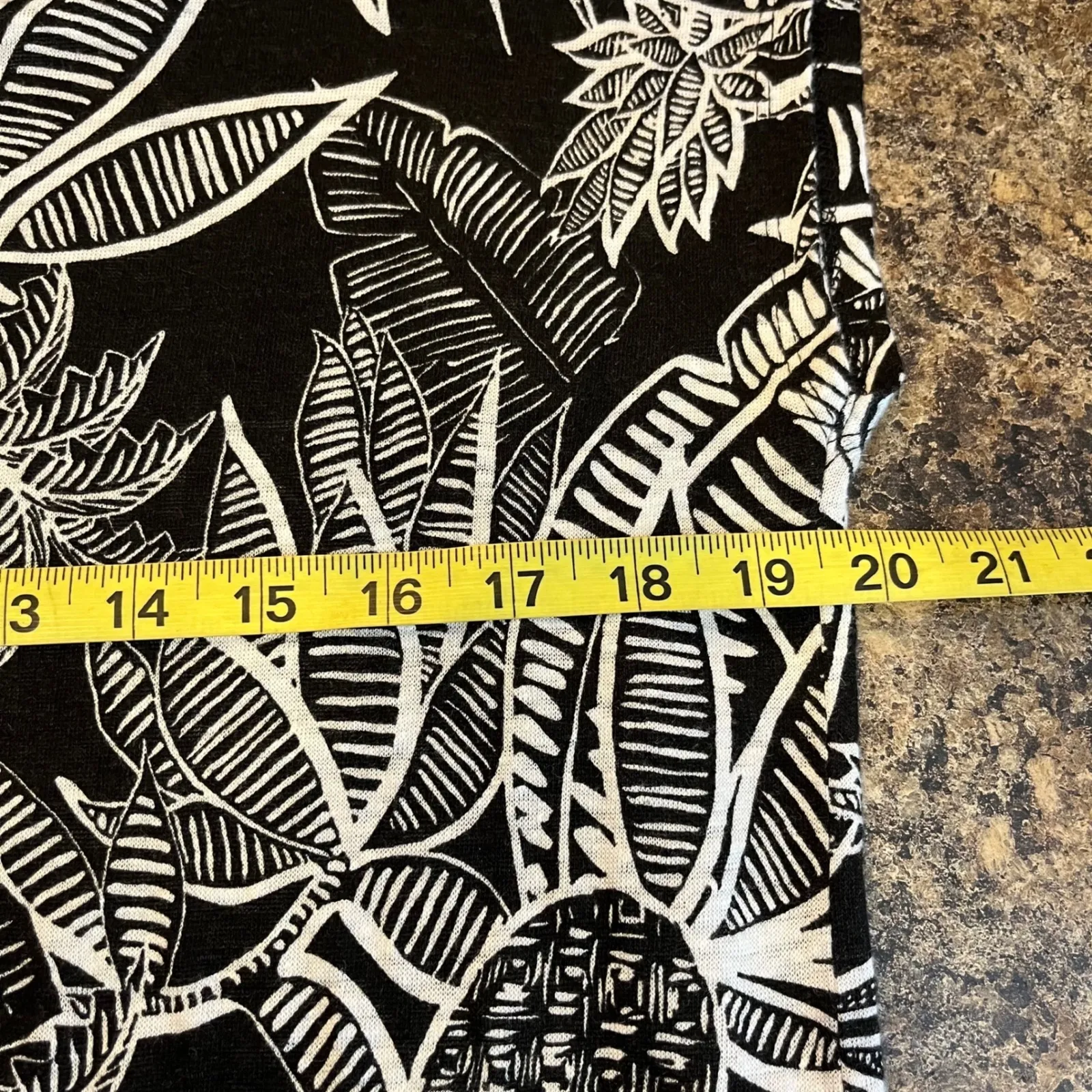 Christian Siriano LINEN Small Black White Pineapple Leaf Print Tunic Top - Image 6