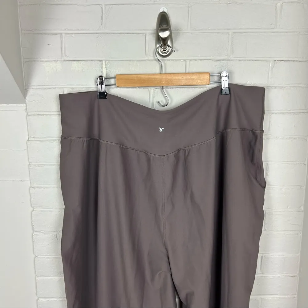 Old Navy Active Powersoft Go-Dry High Rise Jogger Pants Size 3X - Image 10