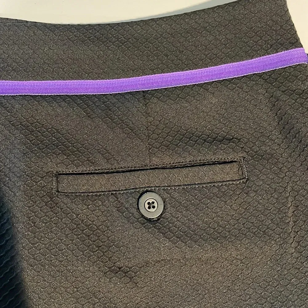 Greg Norman the shark golf skort for women size Medium black w/ purple Like New - Image 3