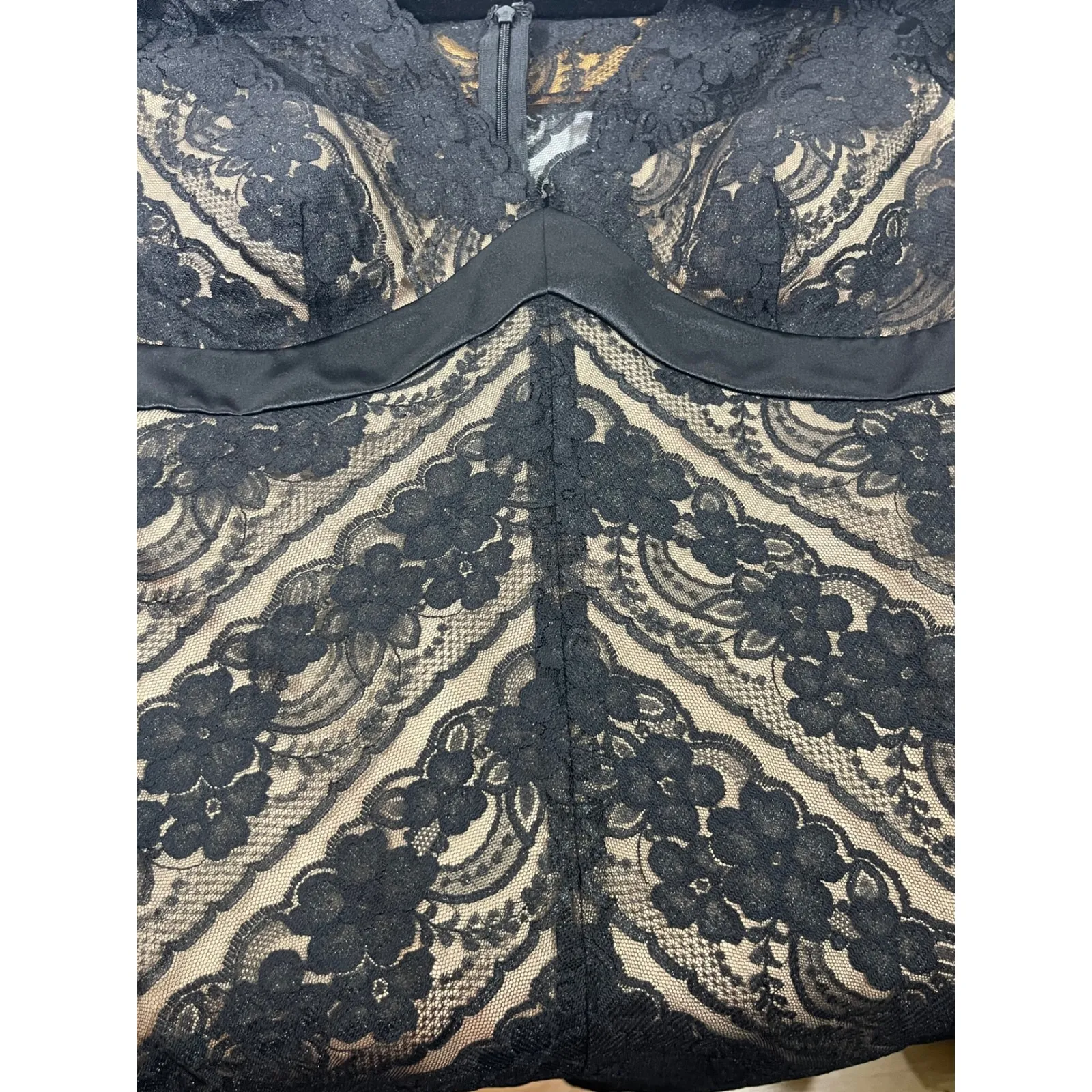 Worthington Black Lace Sheath Dress Lined V Neck Cap Sleeve Cocktail Size 8 - Image 11