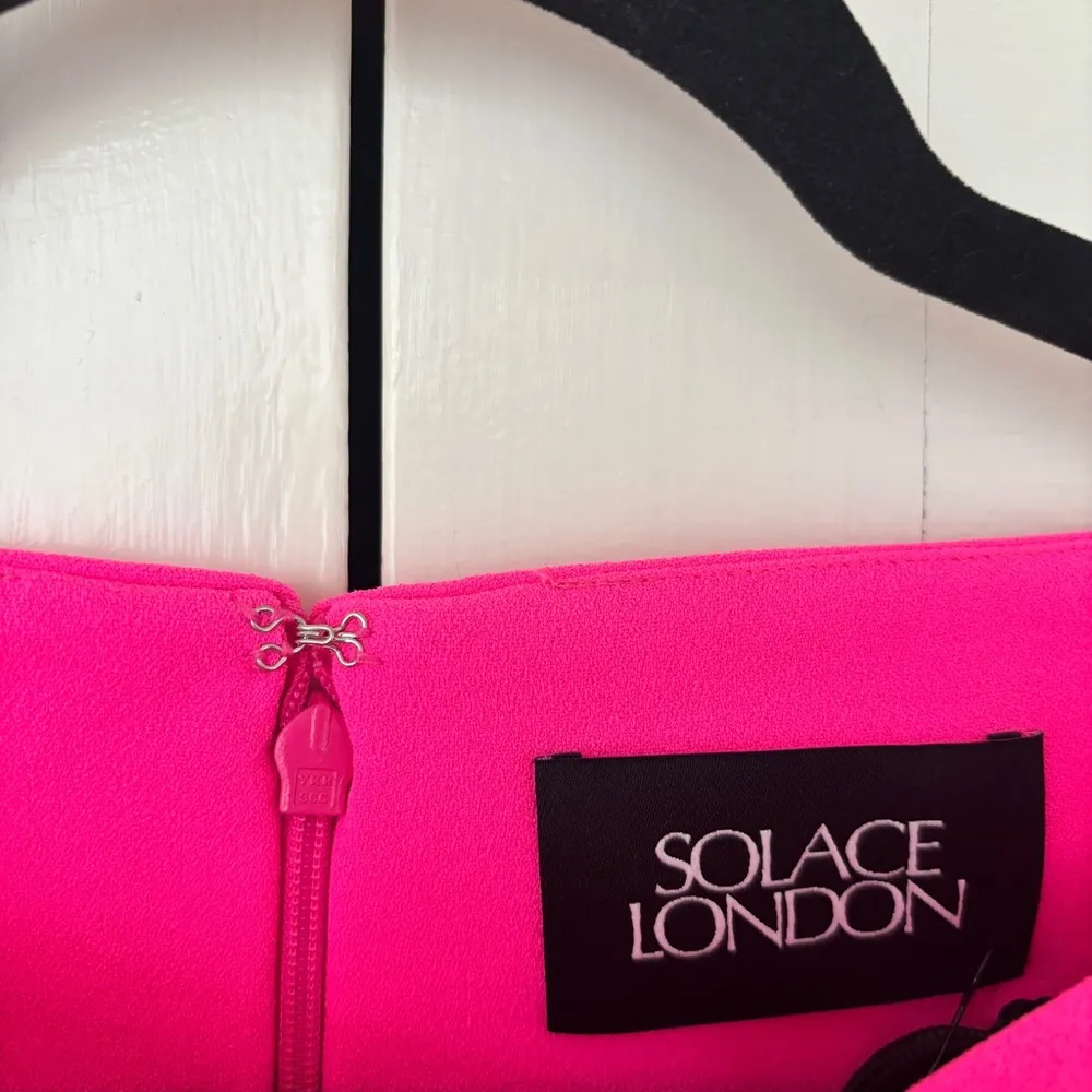 Solace London Women Grace Maxi Dress Hot Pink Neon Highlighter Size US2 UK6 EU34 - Image 6