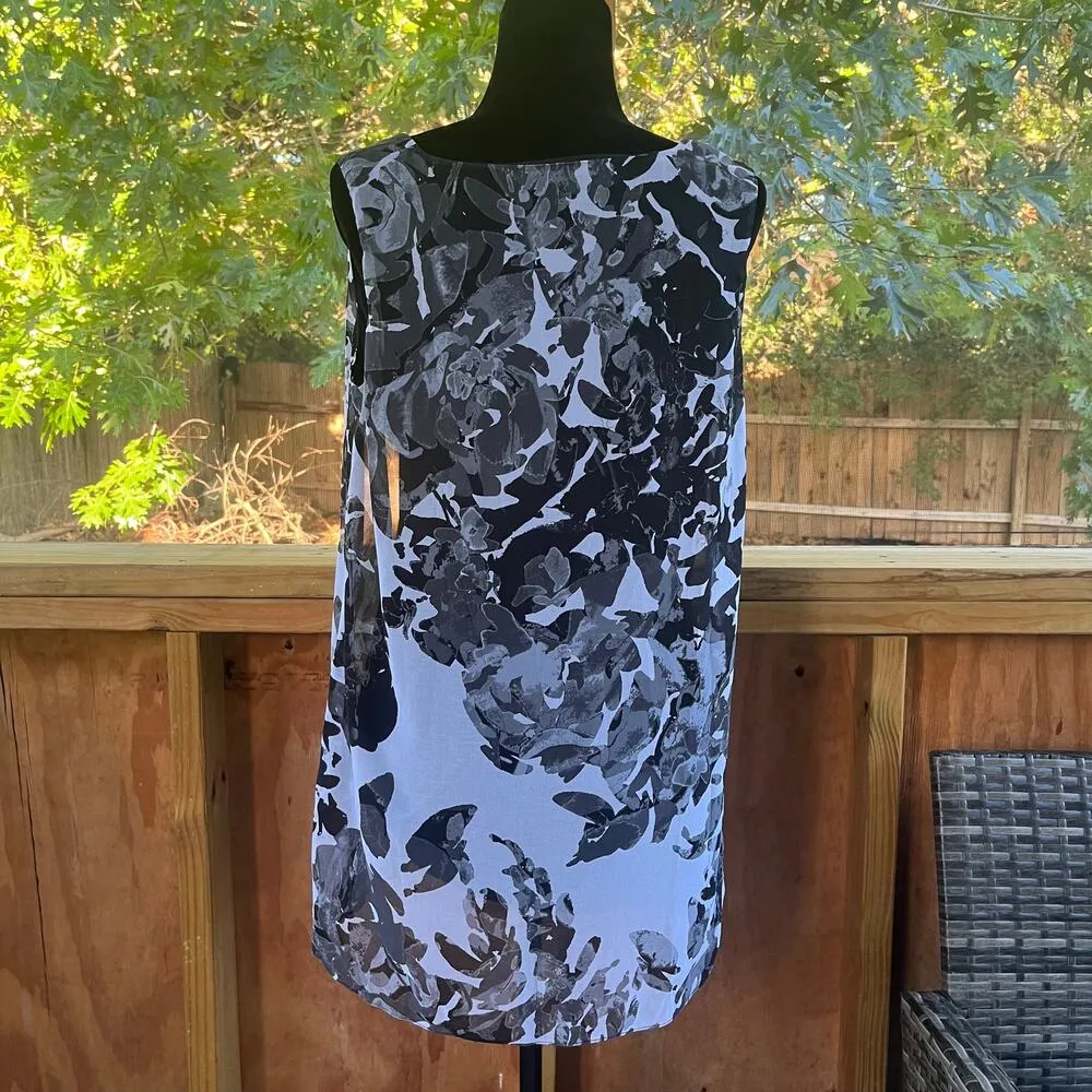 H By Halston Women's Black And White Floral Sleeveless Tunic Top Size M - Image 4
