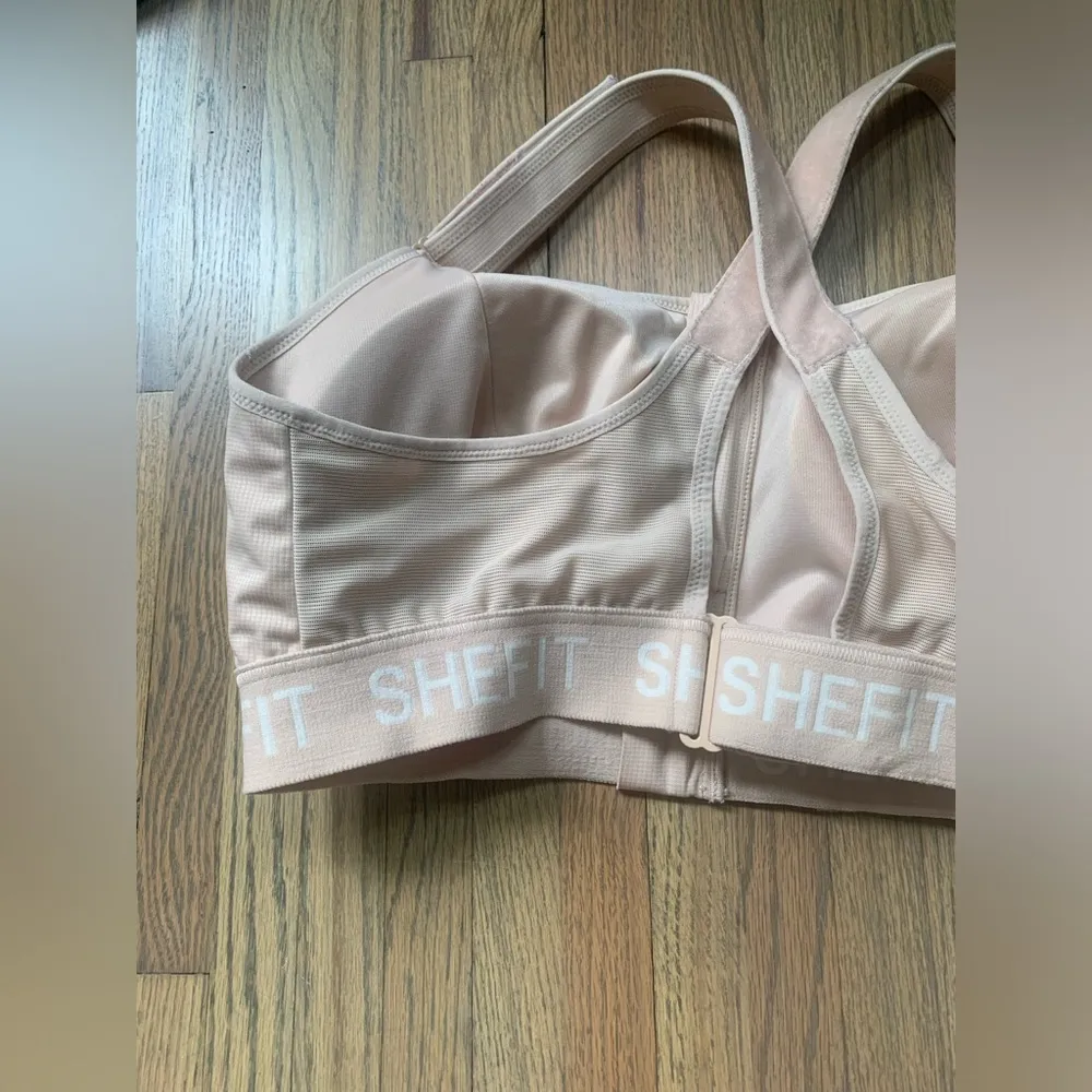Shefit 4luxe sports bra Size undefined - Image 5