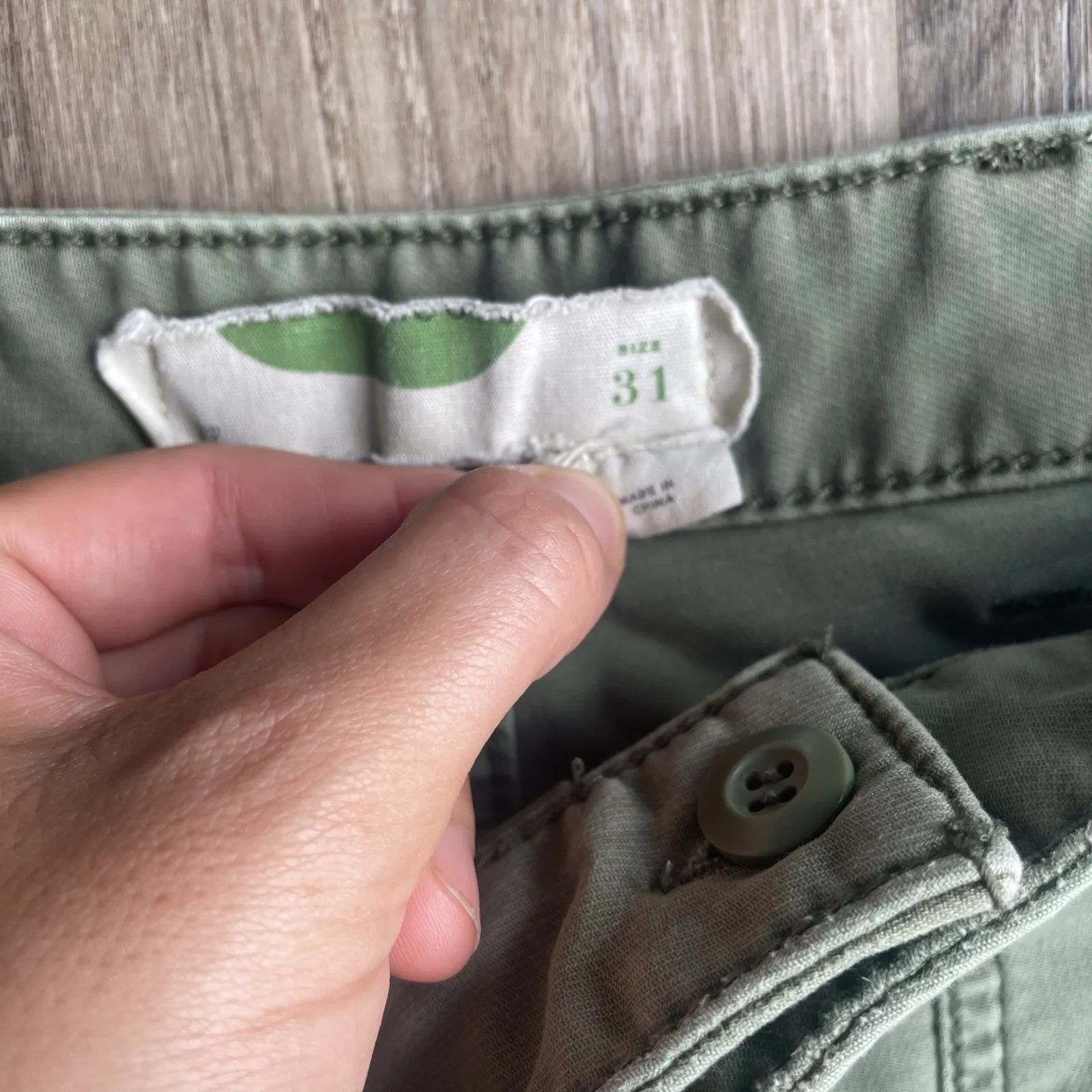 By Anthropologie Floral Embroidered Cargo Pants Sz 31 Green Wide‎ Leg Crop - Image 4