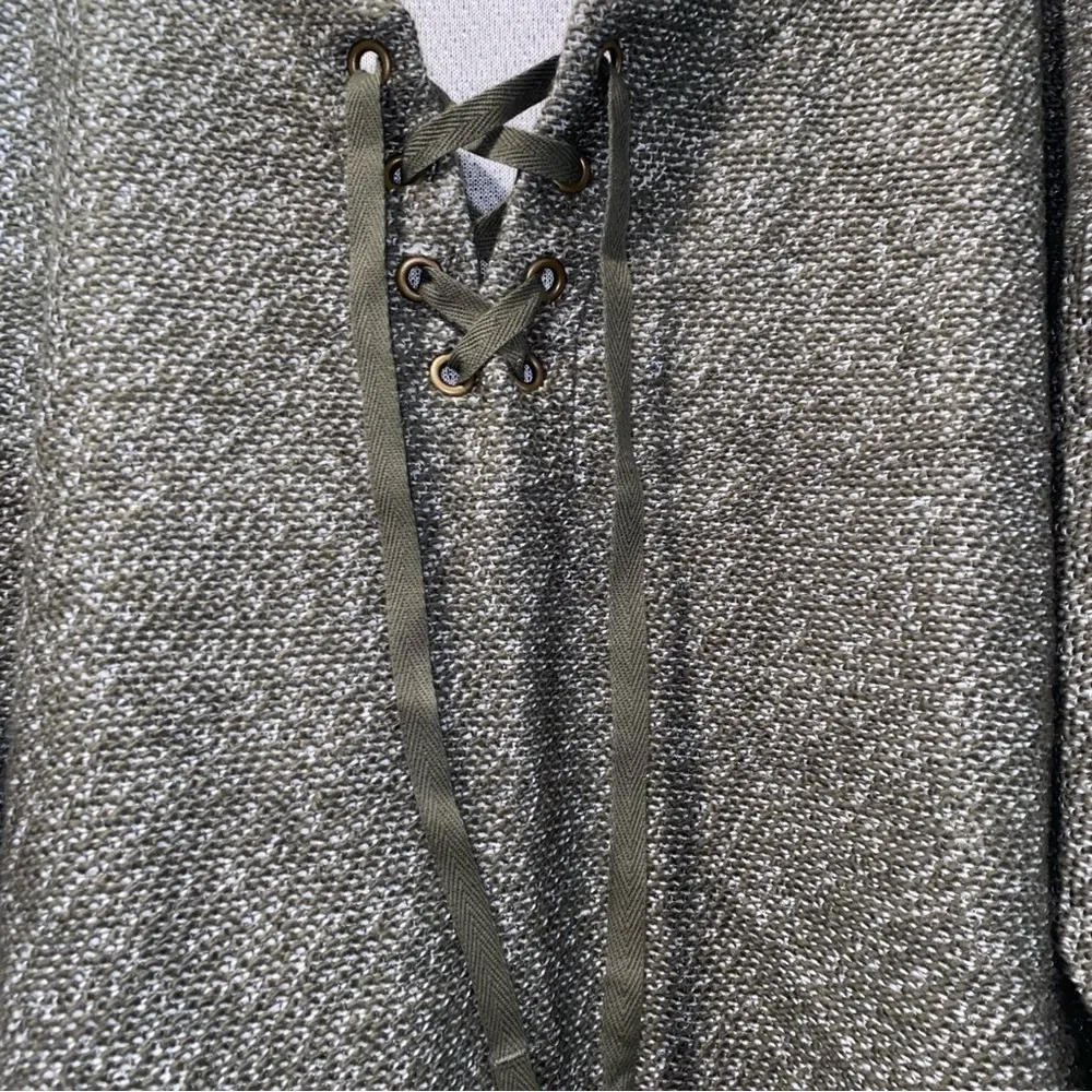 Lands’ End Top Women’s Medium - Image 2