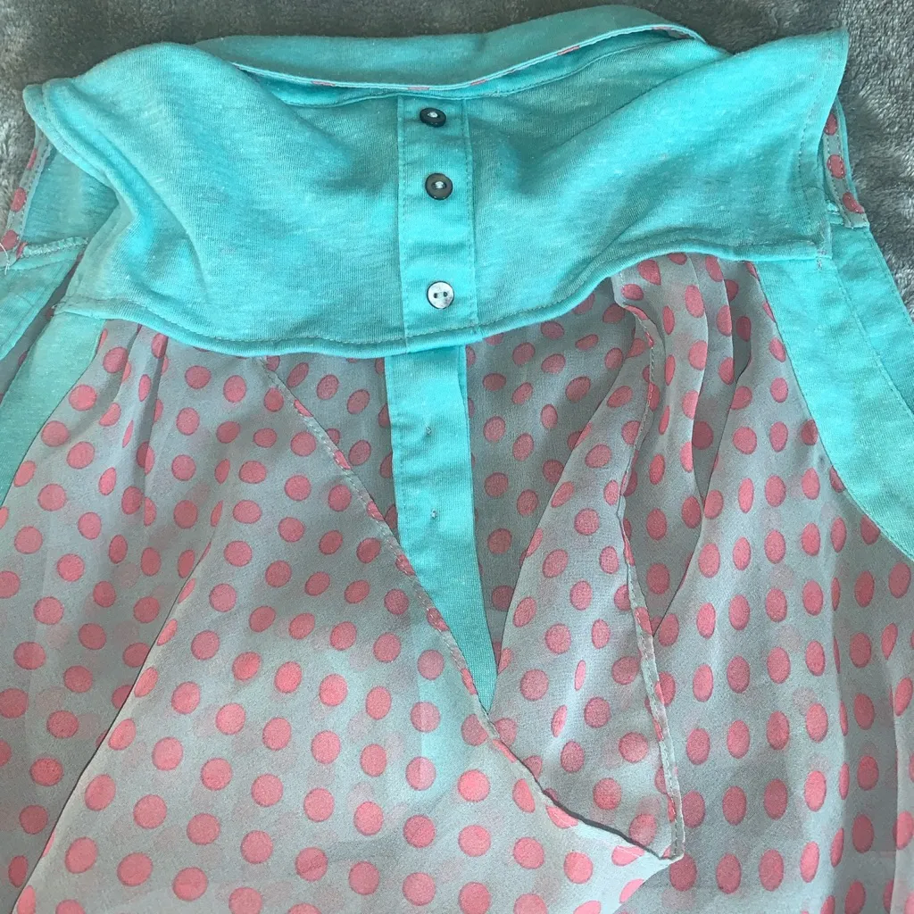 Double Zero Aqua Pink Polka Dot Sheer Blouse Hi Low Size Medium - Image 4