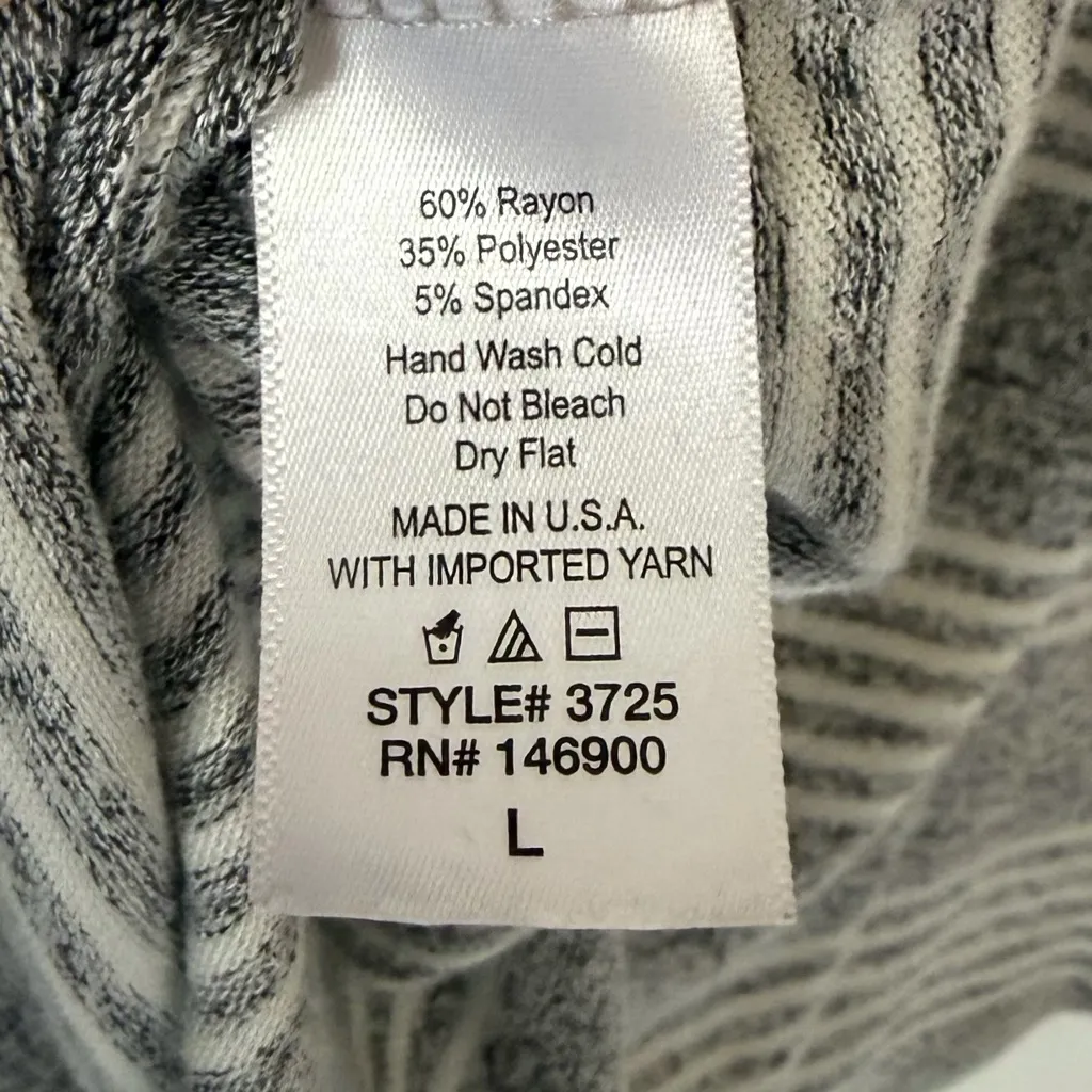 Market & Spruce V-Neck Sweater in Gray and Cream Stripes - Image 3