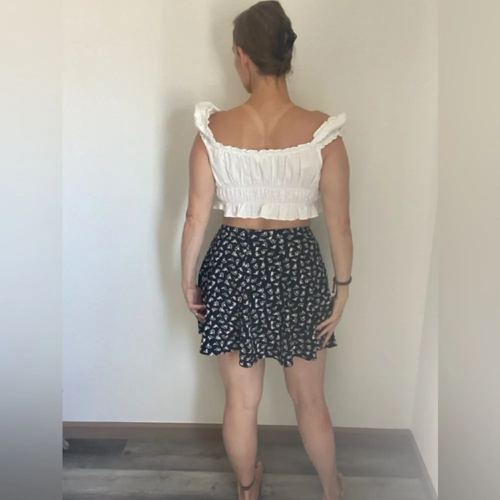 Forever21 Flounced Mini Skirt Black White Geometric Large Party Feminine - Image 5