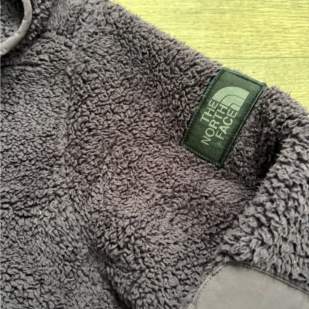 NWOT The North Face Women's Campshire 1/2 Zip Pullover Hoodie Medium in Purple - Image 5