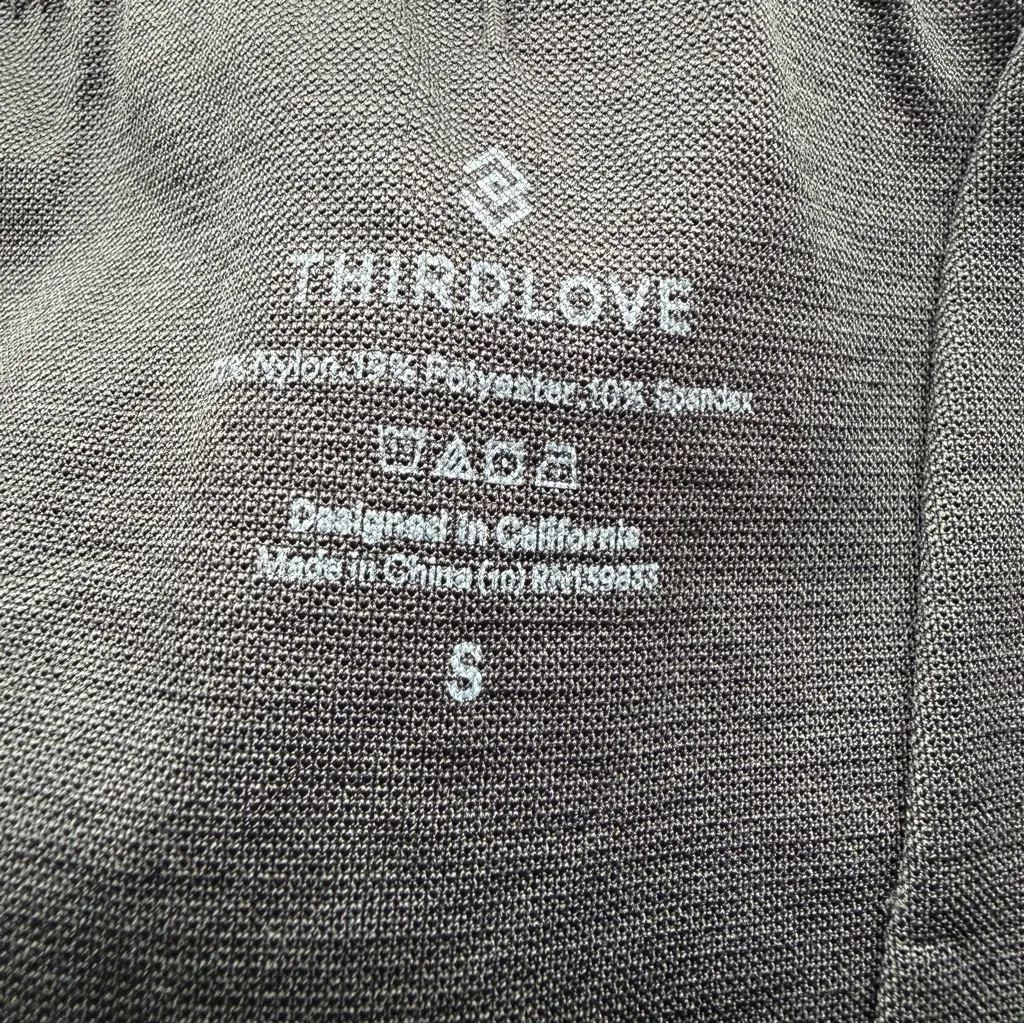 Thirdlove Flex Seamless Compression Leggings size S black grey colorblock NWT - Image 10